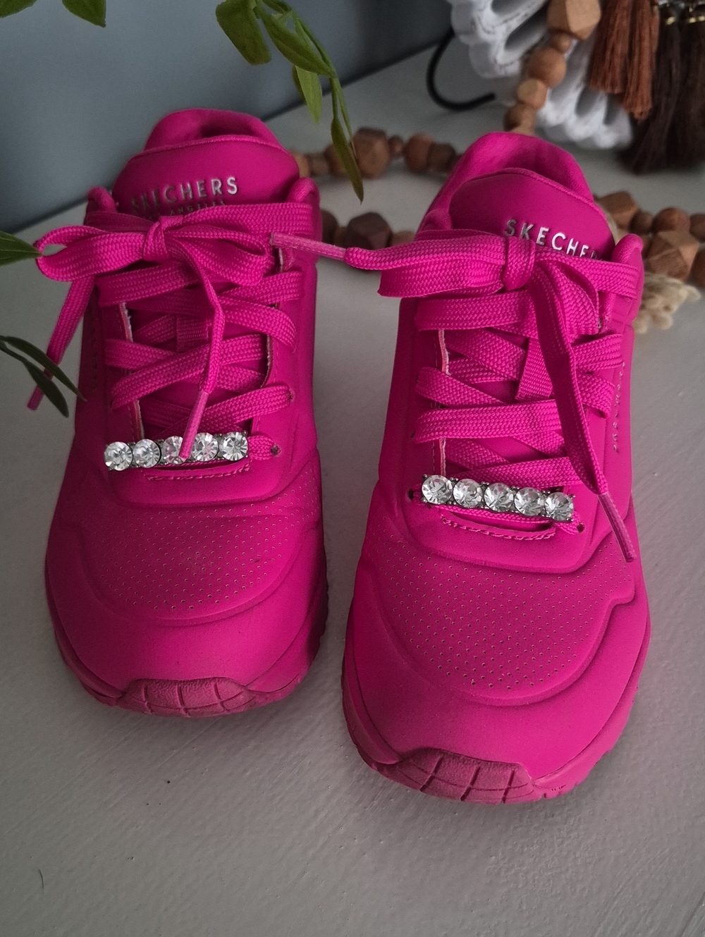 Skechers Girls Bright Fuchsia Athletic Sneakers with Crystal Accent Worn Once